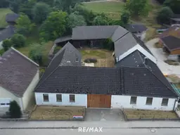 Bauernhaus auf großem Grund – Sanierungsobjekt mit Potenzial