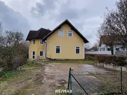 Anlageobjekt mit 4 Wohnungen - 50% vermietet