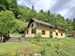 Soisgegend: Sanierungsbedürftiges Wohnhaus mit Nebengebäude