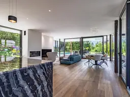 Mondäne Villa in absoluter Toplage - Hotel/Pension auf großem Grundstück
