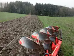 Natternbach / Kopfing: Schöner Acker zu verkaufen