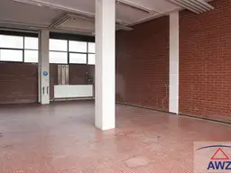 Geräumige Lagerflächen in zentraler Lage zu vermieten!