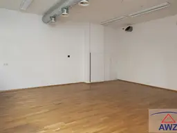 Altbauflair: ca. 61 m² Bürofläche!