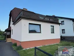 Günstiges Wohnhaus mit großem Grundstück in Ruhelage