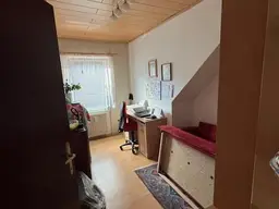 Dachgeschoßwohnung im Zentrum! 