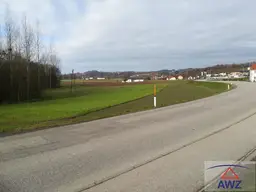Ca. 8800 m² Grundstück an der Bundesstraße 3!