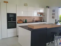 Neuwertiger Bungalow in schöner und ländlicher Lage