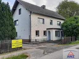 Älteres Haus mit 2 Bauparzellen in Ried im Traunkreis!