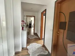 Schönes 2 - 3-Familienhaus in idyllischer Lage in Oftering
