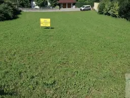 Weisskirchen: VB ¤ 295/ m2, sonniges Baugrundstück ca. 1080 m 2 in begehrter Lage! 