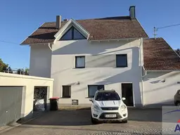 !! PREISREDUZIERUNG !! Größeres Wohnhaus (3 Wohneinheiten) in Oftering/Thening!