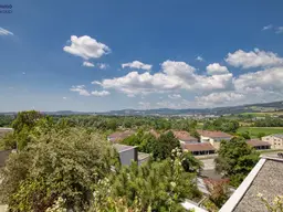 PLESCHING - Terrassenwohnung zum TRÄUMEN