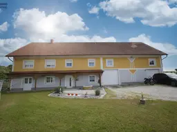 Viel Platz für Ihre Familie – großzügiges Haus mit 2 Wohneinheiten, moderner Ausstattung &amp; Gartenidylle