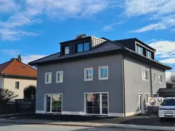 Geschäftsflächen / Büroflächen / Ordinationsflächen von ca. 150m² bis zu 320m² St. Veit TOP LAGE Bahnhofstraße - ZENTRUMNÄHE