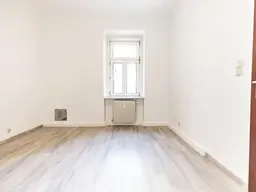 * AUGARTEN * I 8010 JAKOMINI I SEHR RUHIG I SINGLE-WHG I 2. STOCK I HAUSTIERE WILLKOMMEN I AB SOFORT I DUSCHE I MODERNE KÜCHE I AB SOFORT VERFÜGBAR I