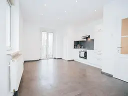 AB SOFORT I MODERN SANIERT I BALKON I HAUPTBAHNHOF I WG TAUGLICH I TOP-LAGE I HAUSTIERE WILLKOMMEN I BADEWANNE I PARKPLATZ I SEHR HELL I TOLLE KÜCHE I ABSTELLRAUM I