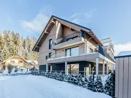 EXKLUSIVE GARTENWOHNUNG I NEUBAUPROJEKT ALPINE SUITE SPOT I TIEFGARAGE I STILVOLLES ALPENIDYLL MIT GRIMMING BLICK I PROVISIONSFREI I AB SOFORT I TOURISTISCHE VERMIETUNG I