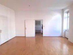 Zentrales Innenstadt-Büro mit Stellplatz in der Welser Ringstraße - eventuell große Werbemöglichkeit auf Fassade !