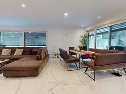 NEUER PREIS! Renoviertes Mehrfamilienhaus mit sehr viel Nutzfläche zu verkaufen!
