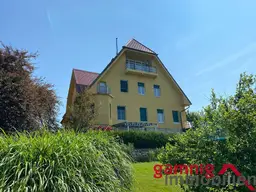 Attraktive und charmante Dreizimmer-Dachgeschoßwohnung mit herrlichem Seeblick