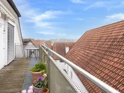 Wohntraum mit Holz &amp; Herz: Charmante Maisonette mit Terrasse und traumhaftem Ausblick in Steyrdorf