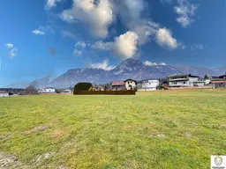 Wunderschöne, sonnige Bauparzelle für Ein- bzw. Doppelwohnhaus in Kramsach