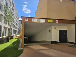 Tiefgaragenplatz Nähe Triumphpforte !