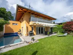 Haus mit Pool in Absam