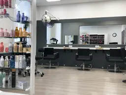 Alteingesessener Friseursalon in Floridsdorf