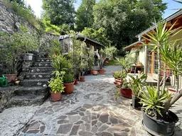 Tolles Einfamilienhaus in Prottes - Modern, geräumig &amp; gepflegt ca. 2800 m² Grundfläche - perfekt für Familien!
