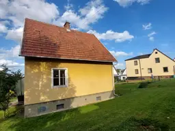 Zwettler Stadthaus in ruhiger Siedlungslage!