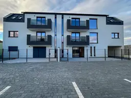 Erleben Sie modernen Wohnkomfort - Erstbezug - Terrassenwohnung in Deutsch-Wagram!