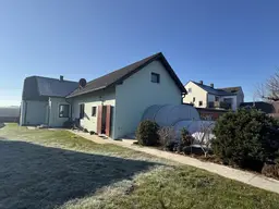 Tolles Einfamilienhaus mit Pool