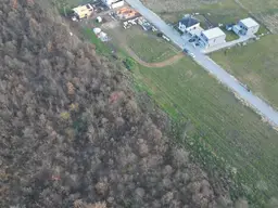 Sonniges Baugrundstück in ruhiger Umgebung