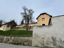 Haus mit großer angrenzender Wiese 20 Min. von Gars / Kamp oder Horn