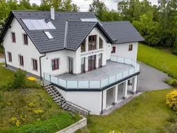 Familienvilla mit atemberaubender Aussicht!
