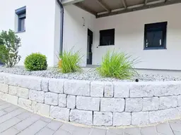 Traumhaftes Doppelhaus mit großer Terrasse