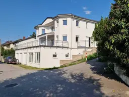 Ihr Freiluft - Wohnzimmer Terrassenvilla der Extraklasse