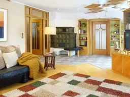 Verkaufe Wohnhaus 350 m2,mit Geschäftsräume, Garage