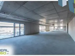 Attraktive BÜRO- und GESCHÄFTSflächen - Hochfrequenzlage in der Bezirkshauptstadt!