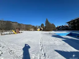 Grundstück mit viel Potential in absoluter Ruhe-, Aussichts- und Sonnenlage