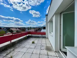 Zuhause mit Aussicht – Maisonette mit sonniger Terrasse und viel Potenzial