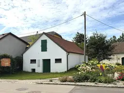 Presshaus mit renoviertem Weinkeller in 2130 Siebenhirten