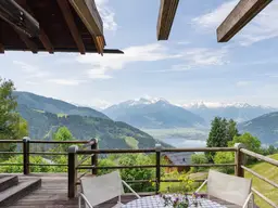 Zweitwohnsitz mit gigantischem See- und Bergpanorama