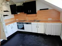 Traumaussicht im Dachgeschoß ab sofort oder später! 5,5-Zimmerwohnung - Heizung inklusive