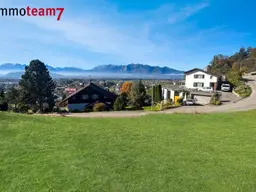 Außergewöhnliches Grundstück mit Panoramablick übers Vorderland