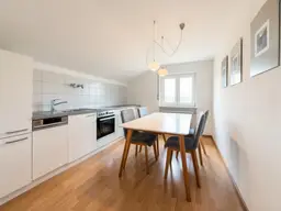 Geräumige 4-Zimmerwohnung im Dachgeschoss