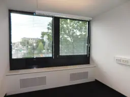 16-Zimmer-Büro in zentraler Lage