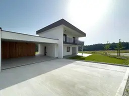 Architektenhaus in idyllischer Ruhelage mit Doppelcarport