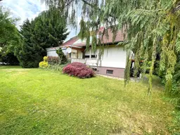Großzügiges Einfamilienhaus mit Garten in Ruhelage